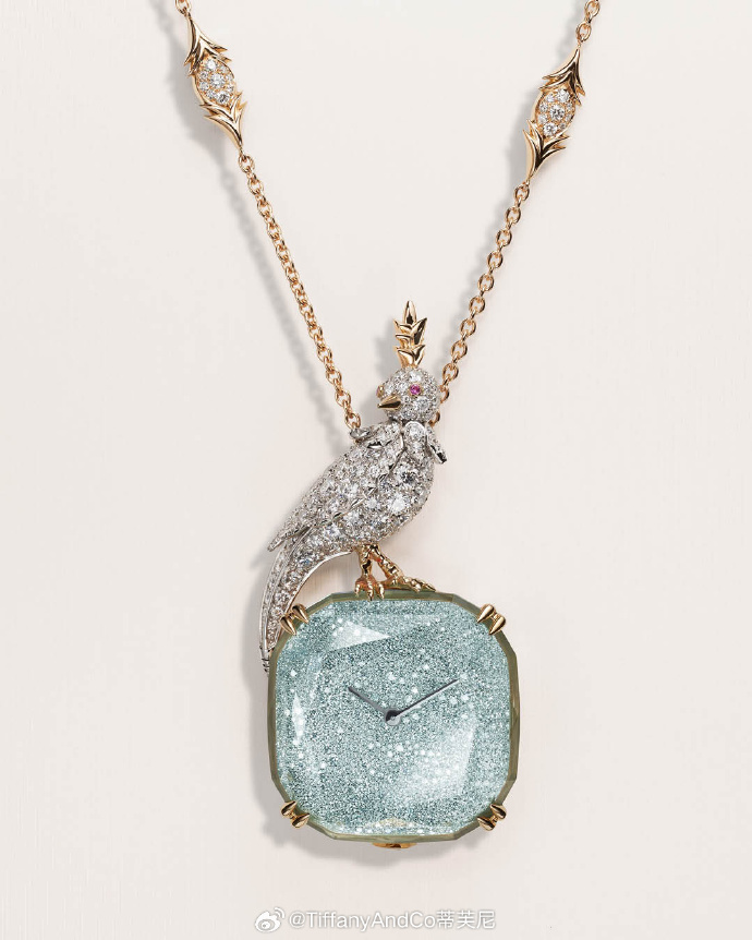 Tiffany & Co. 蒂芙尼为“Only Watch”慈善拍卖会推出“石上鸟”钟表吊坠 